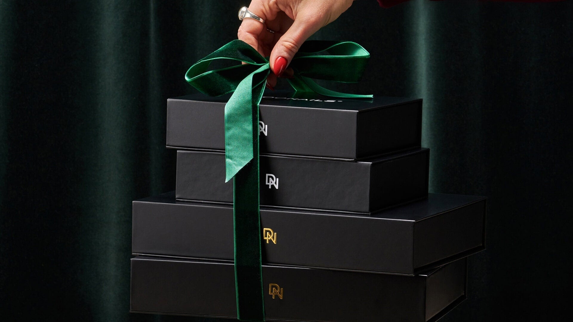 Guide Cadeaux Doonails : Trouve toi-aussi le cadeau de Noël parfait ! - Doonails France