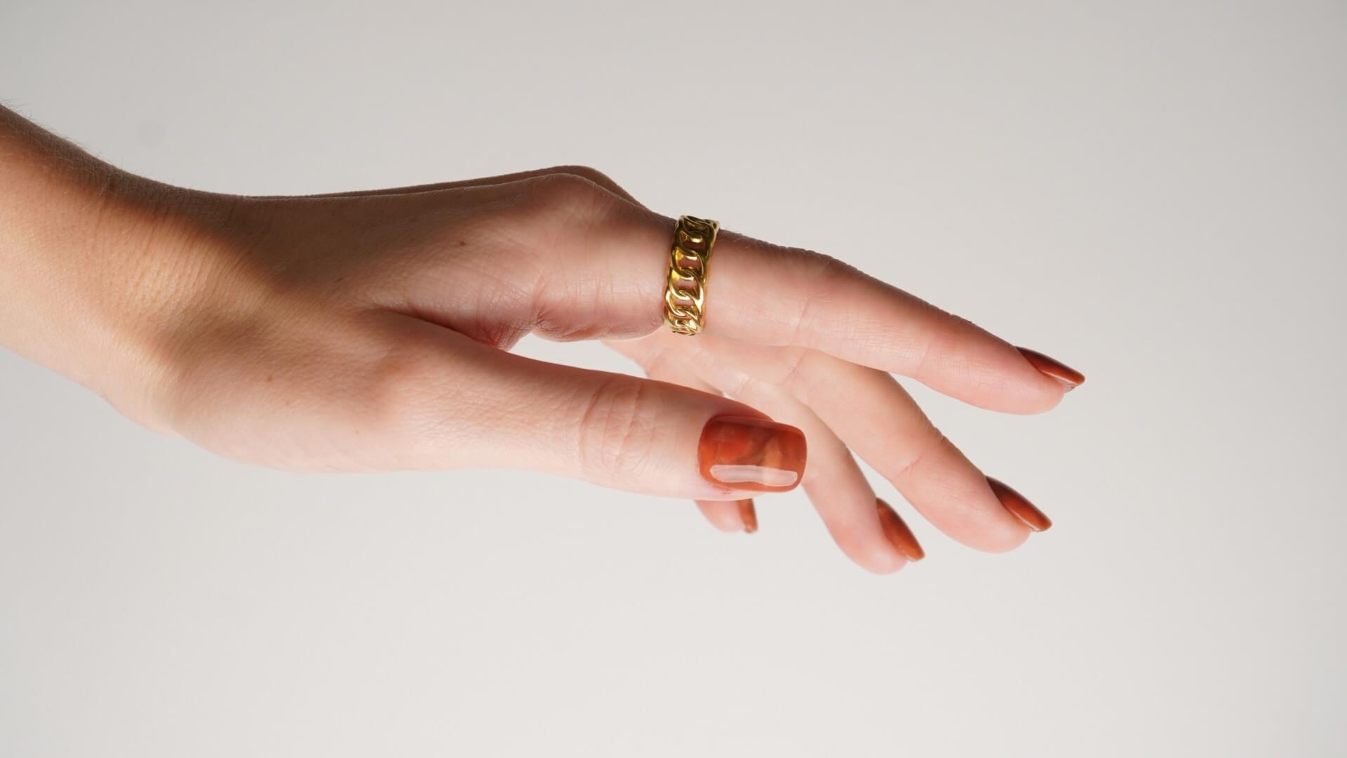 Maintenant ca devient sauvage: 3 designs d'ongles animaliers simples à reproduire - Doonails France