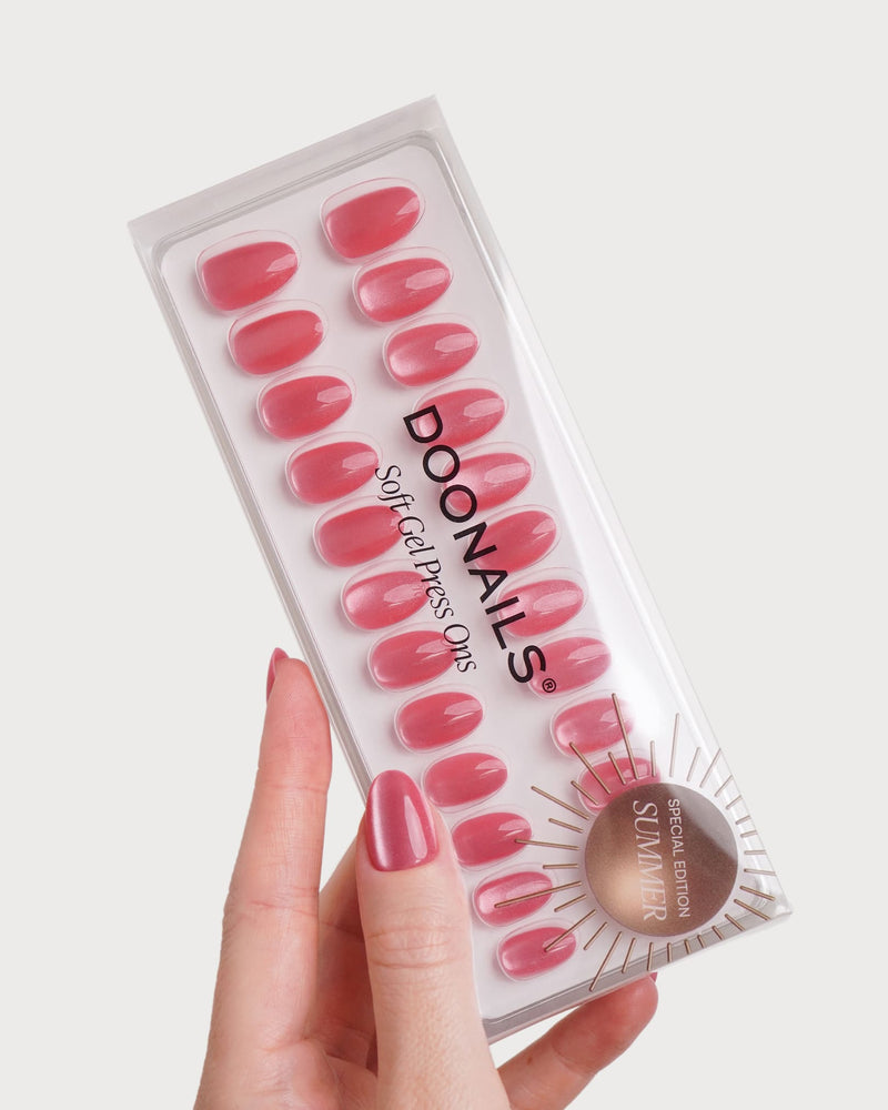 Glass Pink Cat Eye Courte Arrondie Press On en Gel Souple