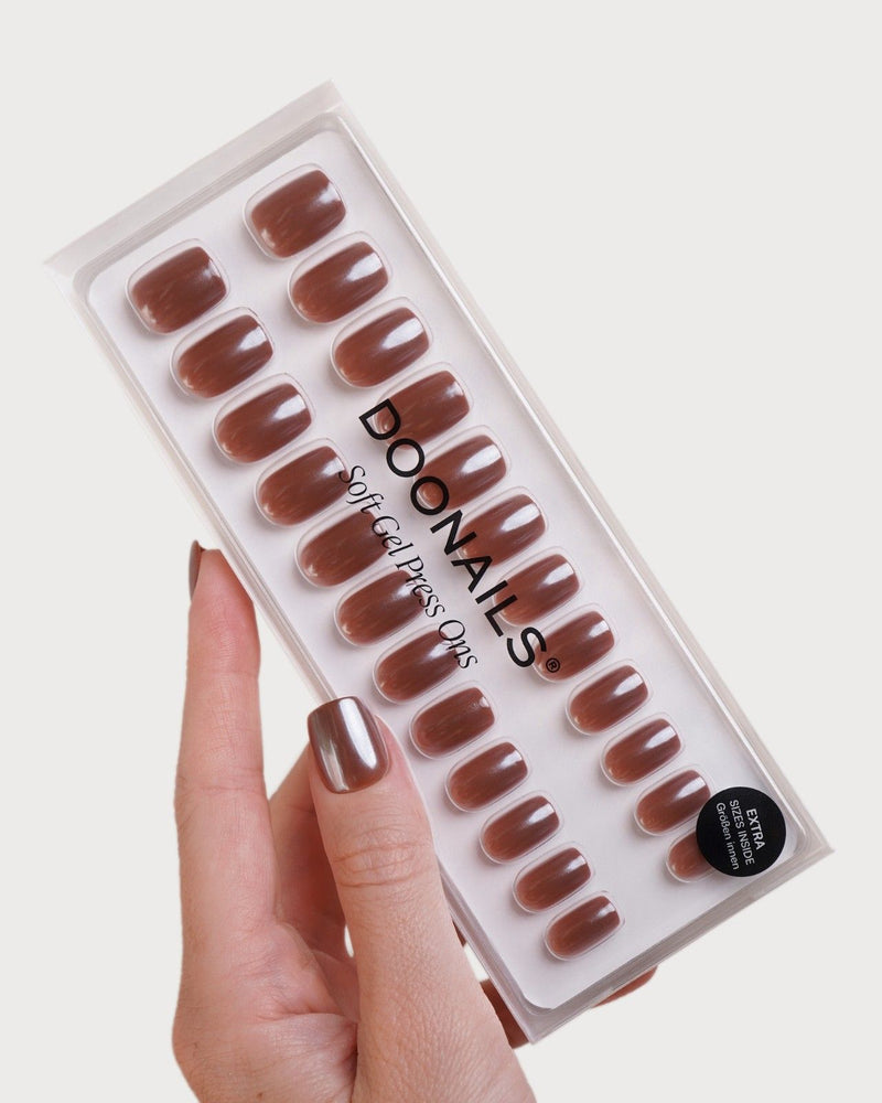 Glazed Chocolate Courte Carré Press On en Gel Souple