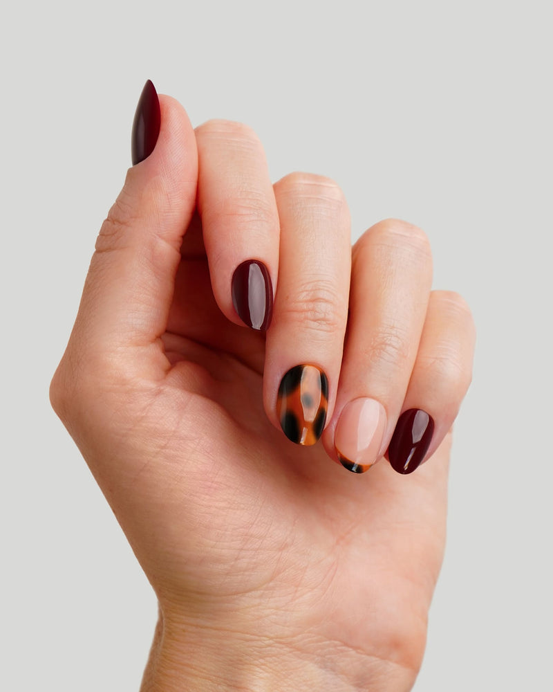 Leo Love Courte Arrondie Press On en Gel Souple