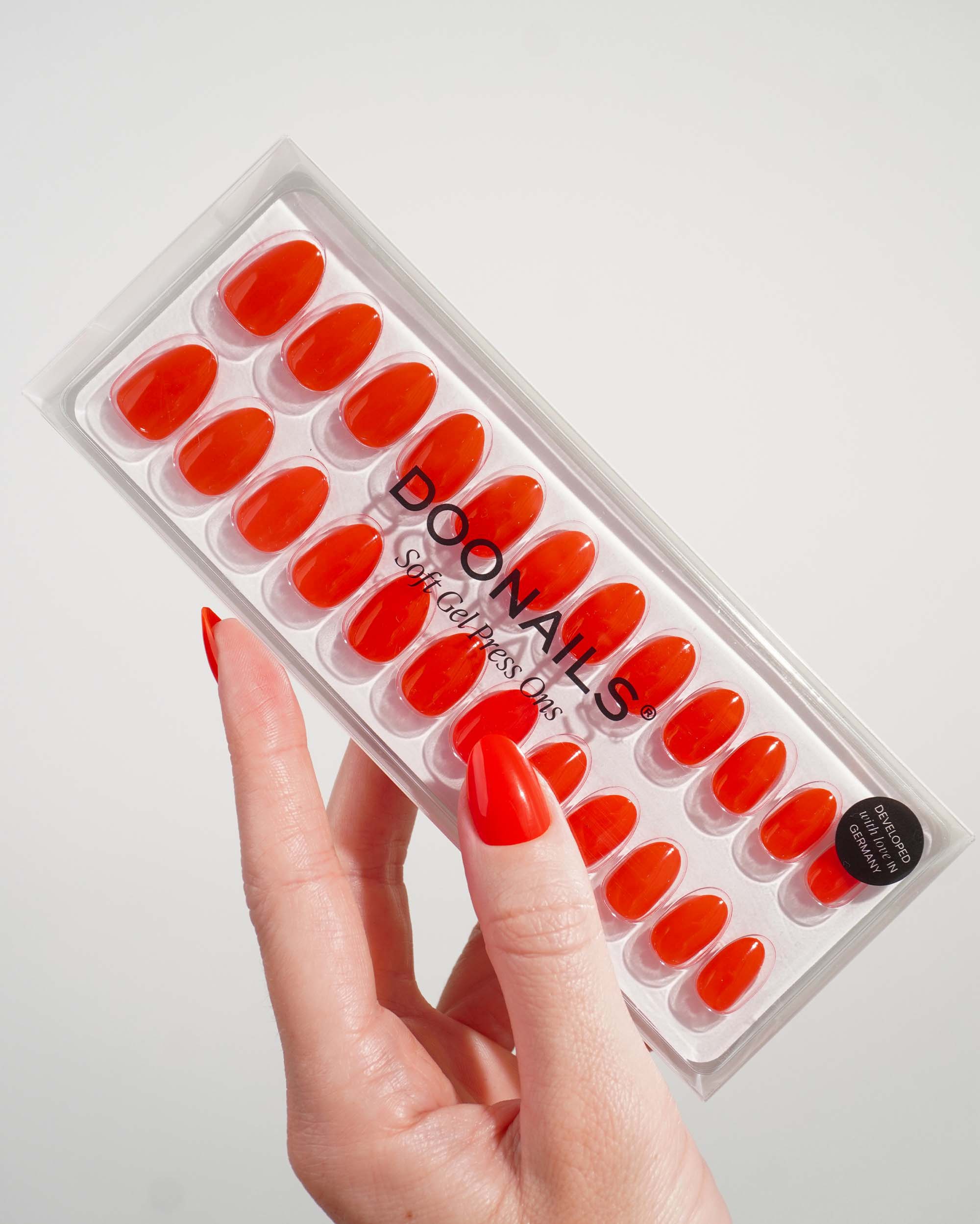 Press Ons en gel souple On Fire Courte Arrondie - Doonails France