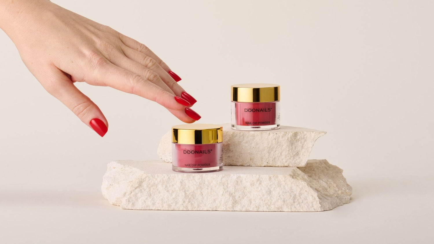 Goodbye, Dipping Powder : Pourquoi nous arrêtons le Dipping