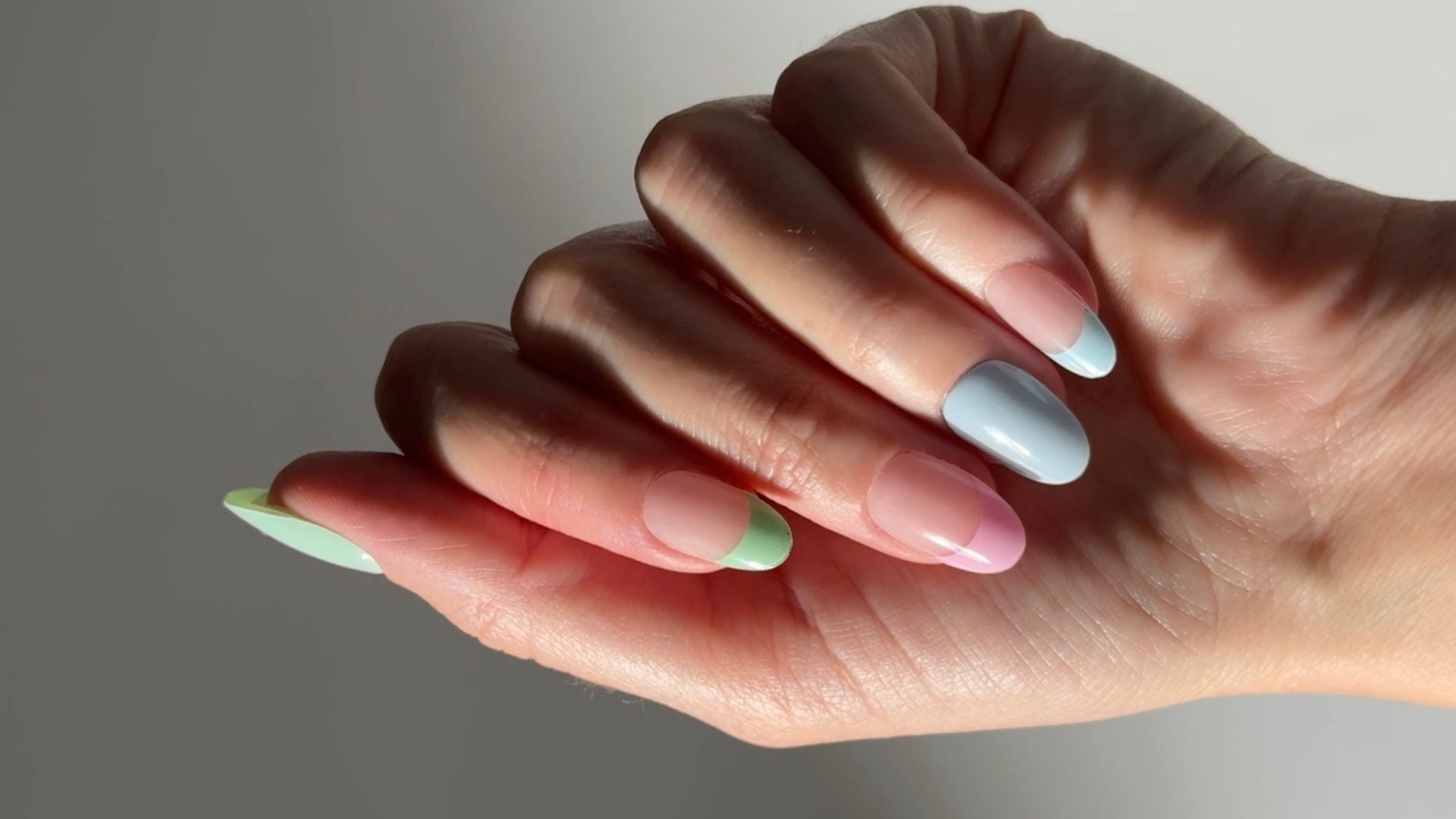 Mix & Match Bandes en Gel : tes ongles, ton style