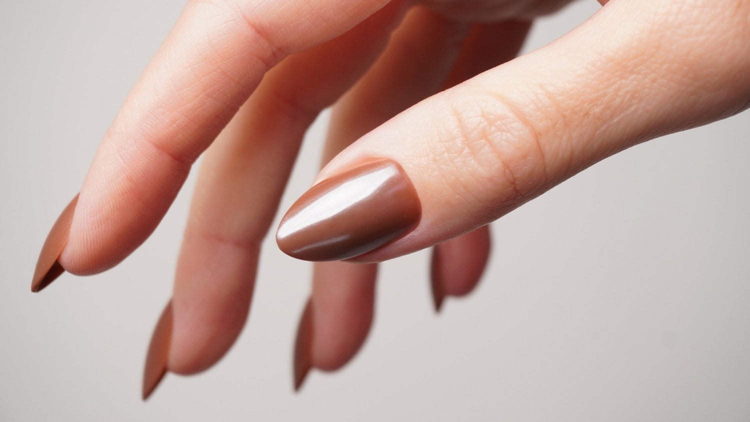 Designs d'ongles inspirés par les célébrités - Doonails France