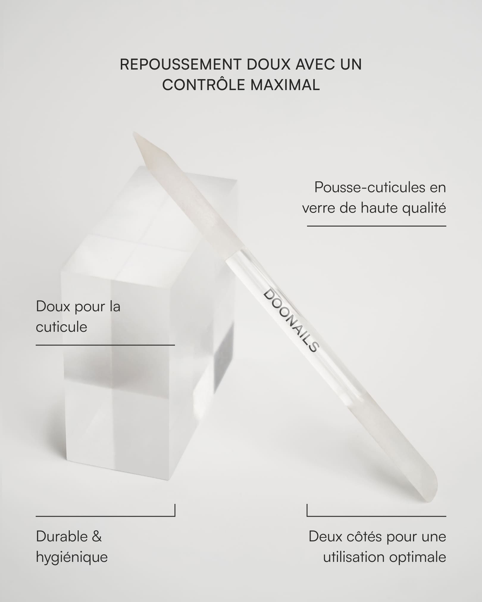 Pousse-cuticules en verre