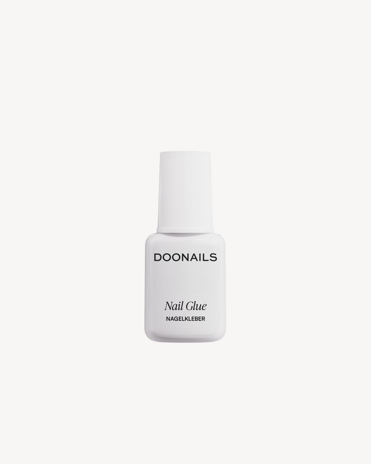 Colle à ongles