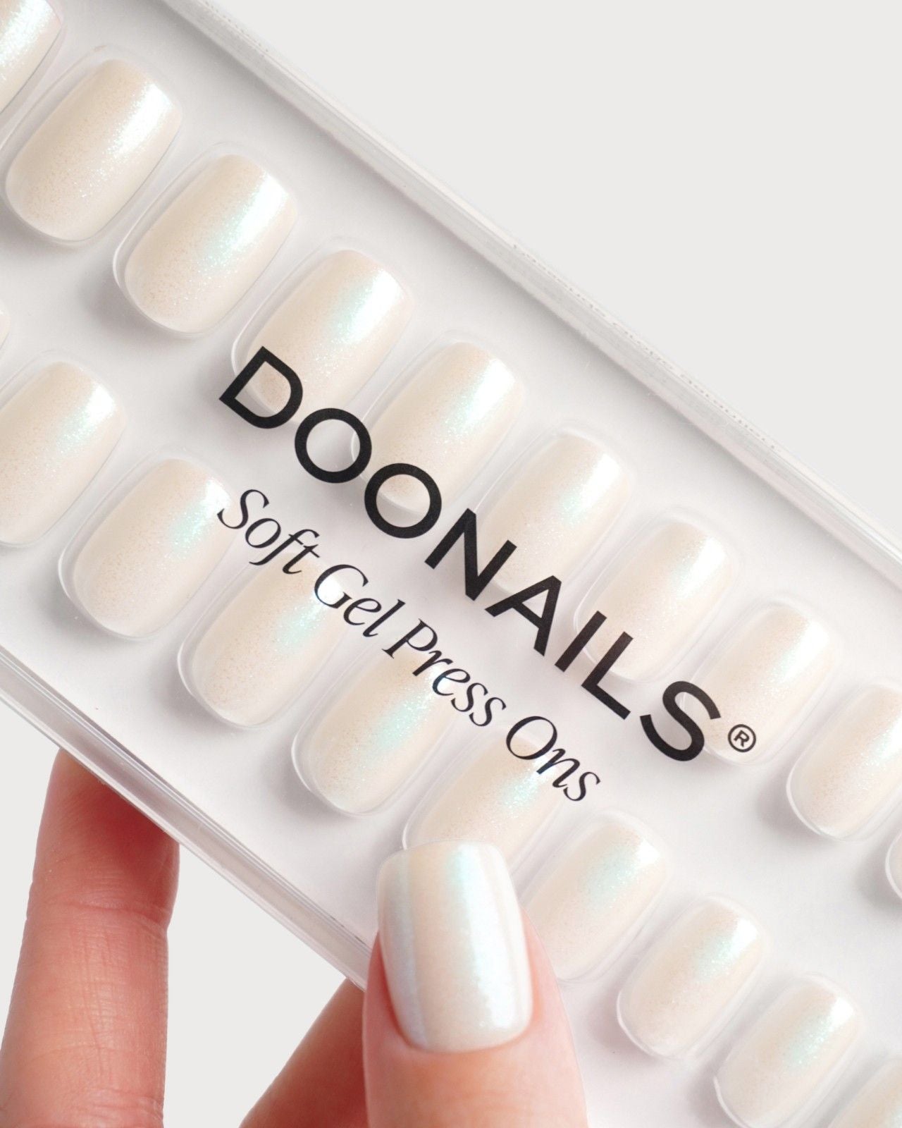 Arctic Glow Soft Gel Press Ons