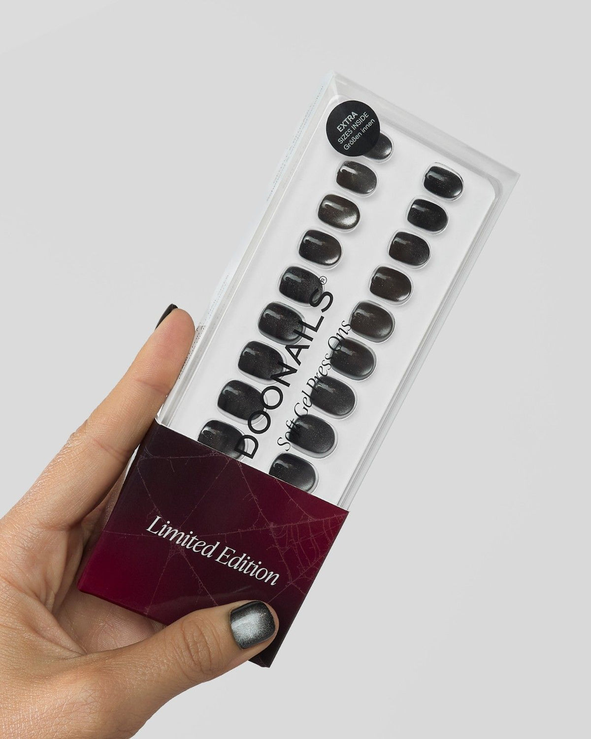 Édition Limitée Black Cat Eye Ultra Short Carré Press On en Gel Souple
