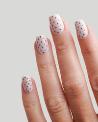 Blush Polka Dots Courte Carré Press On en Gel Souple