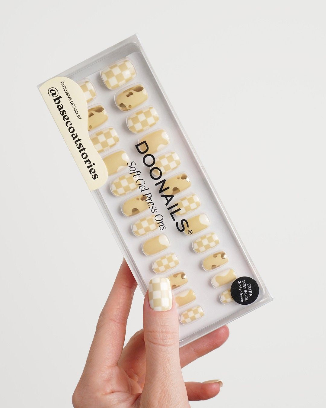 Creamy Checkers Courte Carré Press On en Gel Souple