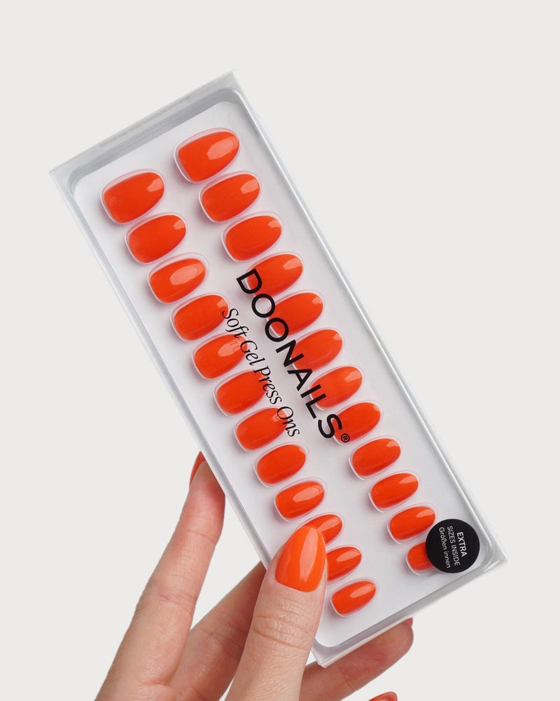 Dolce Vita Courte Arrondie Press On en Gel Souple