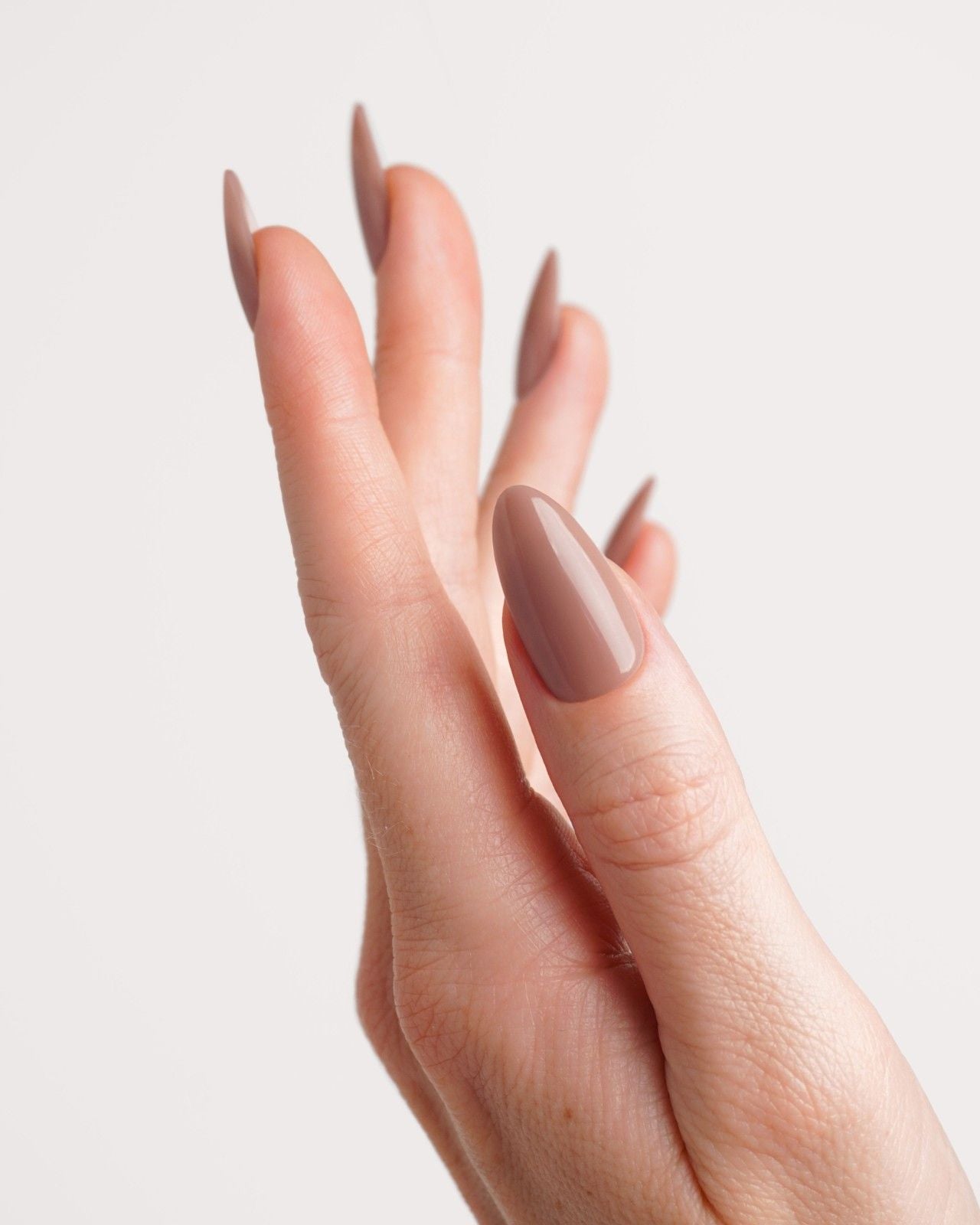 Press Ons en gel souple Espresso Amande Moyenne - Doonails France