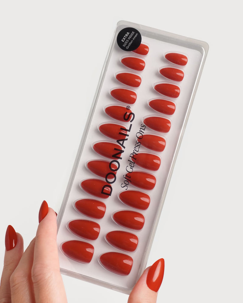 Press Ons en gel souple Fire Place Courte Amande - Doonails France