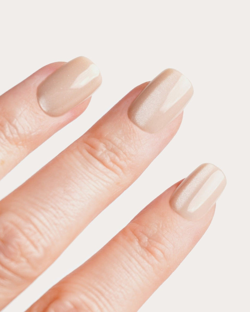 Glass Nude Cat Eye Courte Carré Press On en Gel Souple