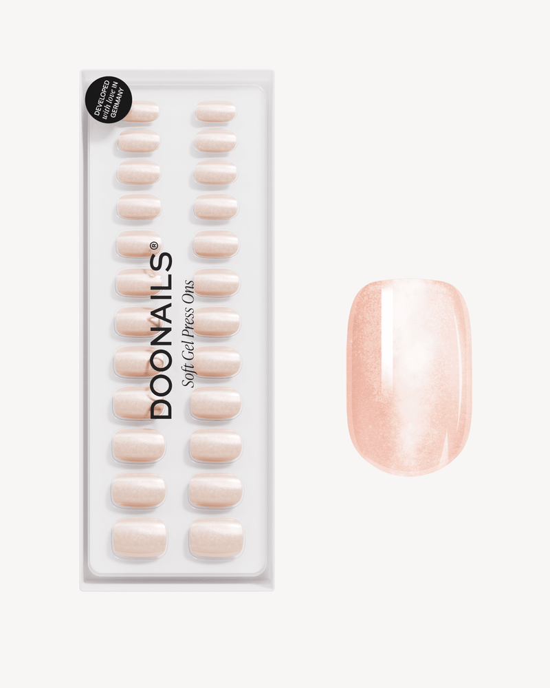 Glass Nude Cat Eye Courte Carré Press On en Gel Souple