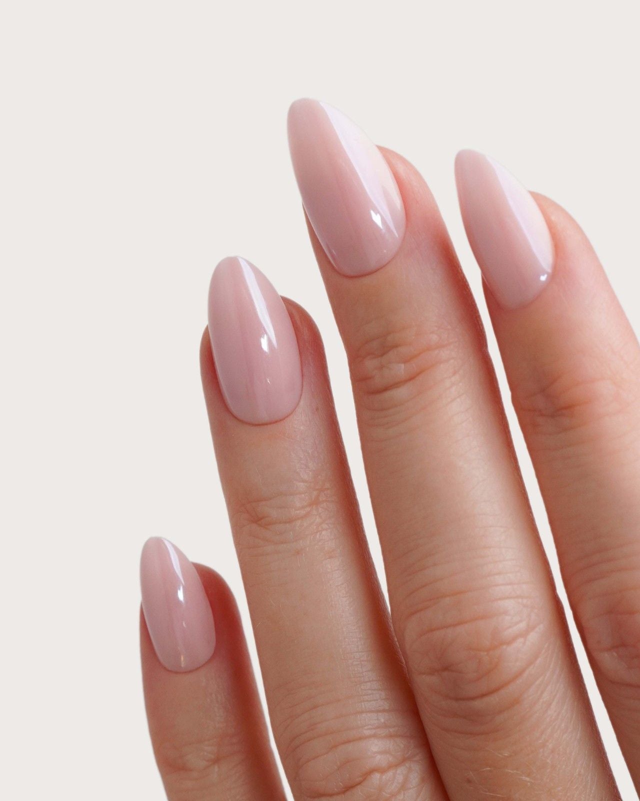 Jetset Courte Amande Press On en Gel Souple