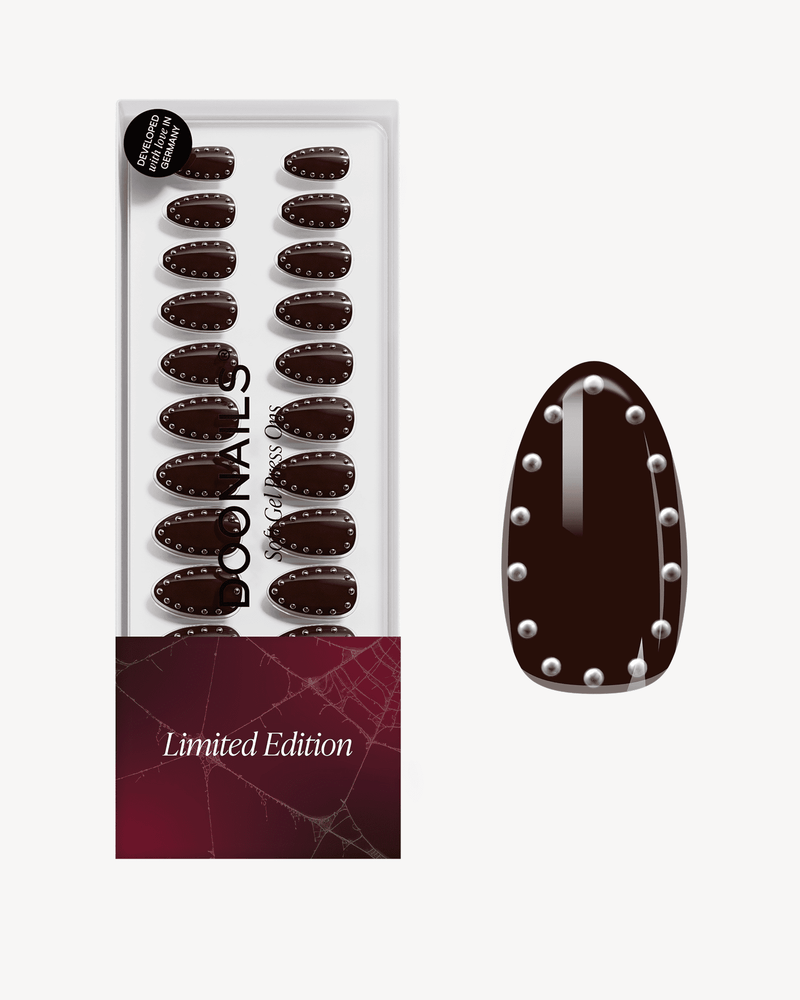 Édition Limitée Oxblood Studs Courte Amande Press On en Gel Souple