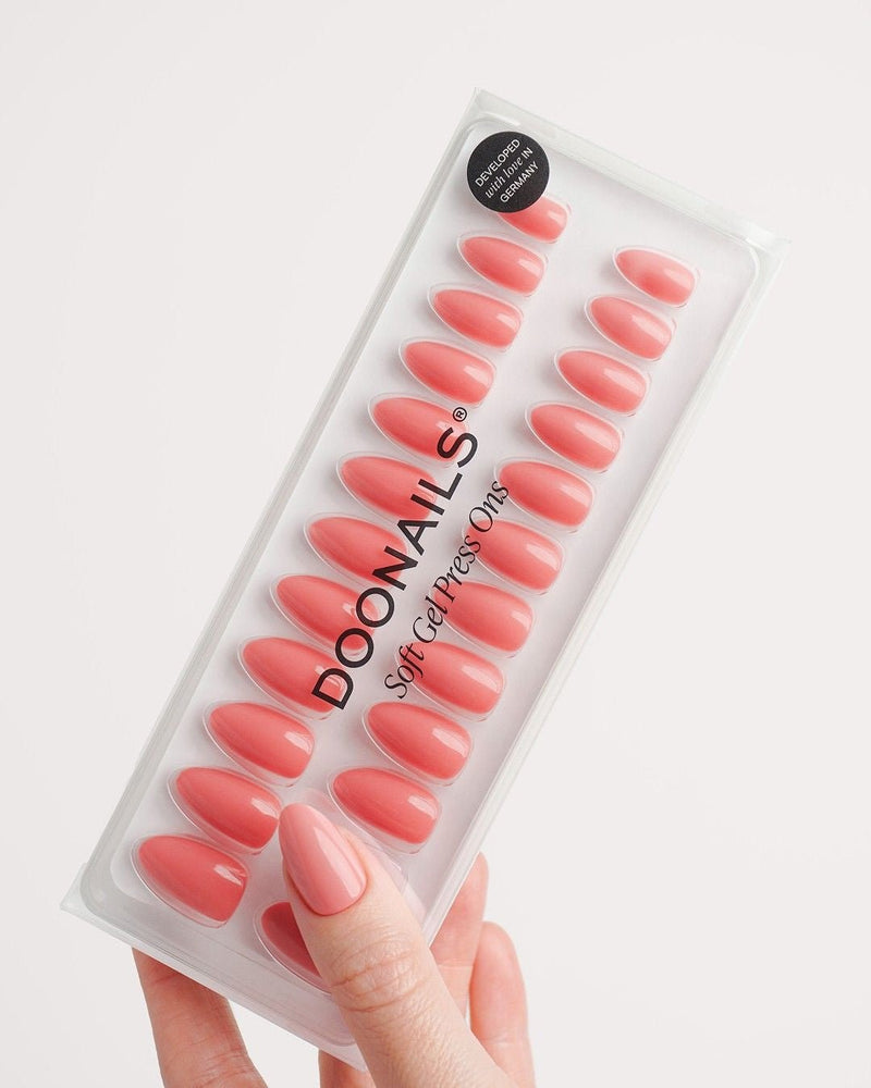 Press Ons en gel souple Peach Please Amande Courte - Doonails France