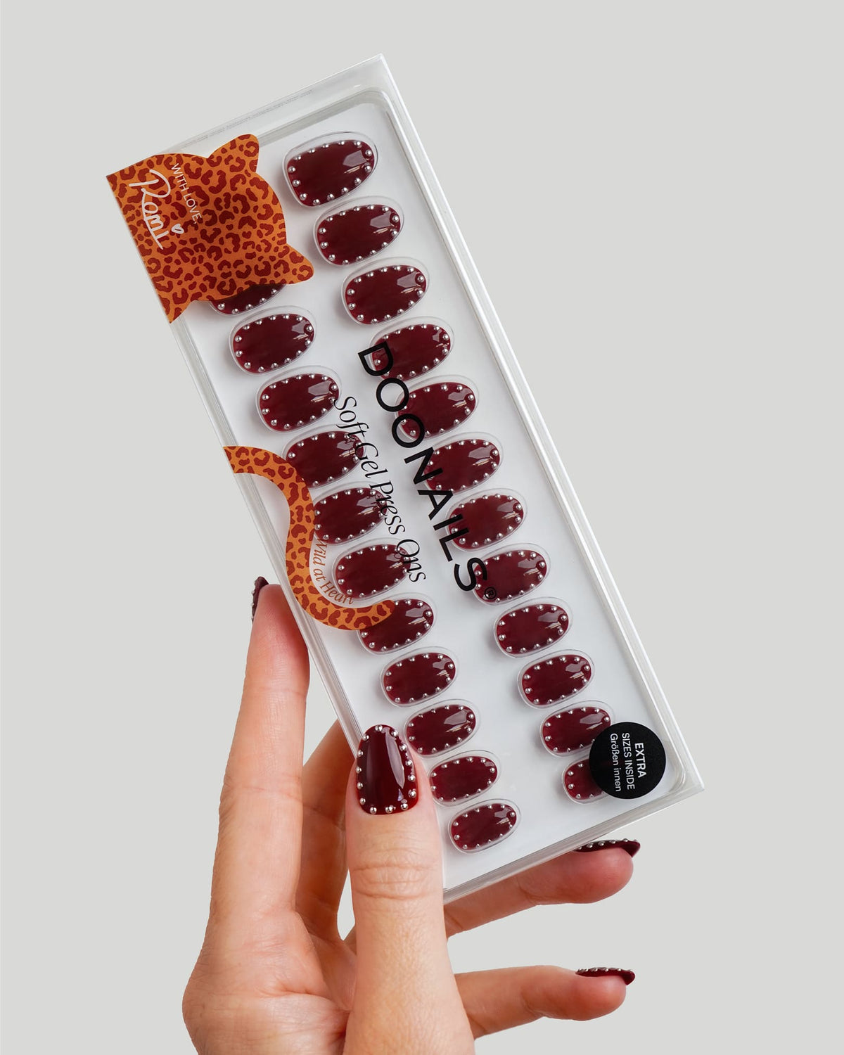 Rock It Red Courte Arrondie Press On en Gel Souple