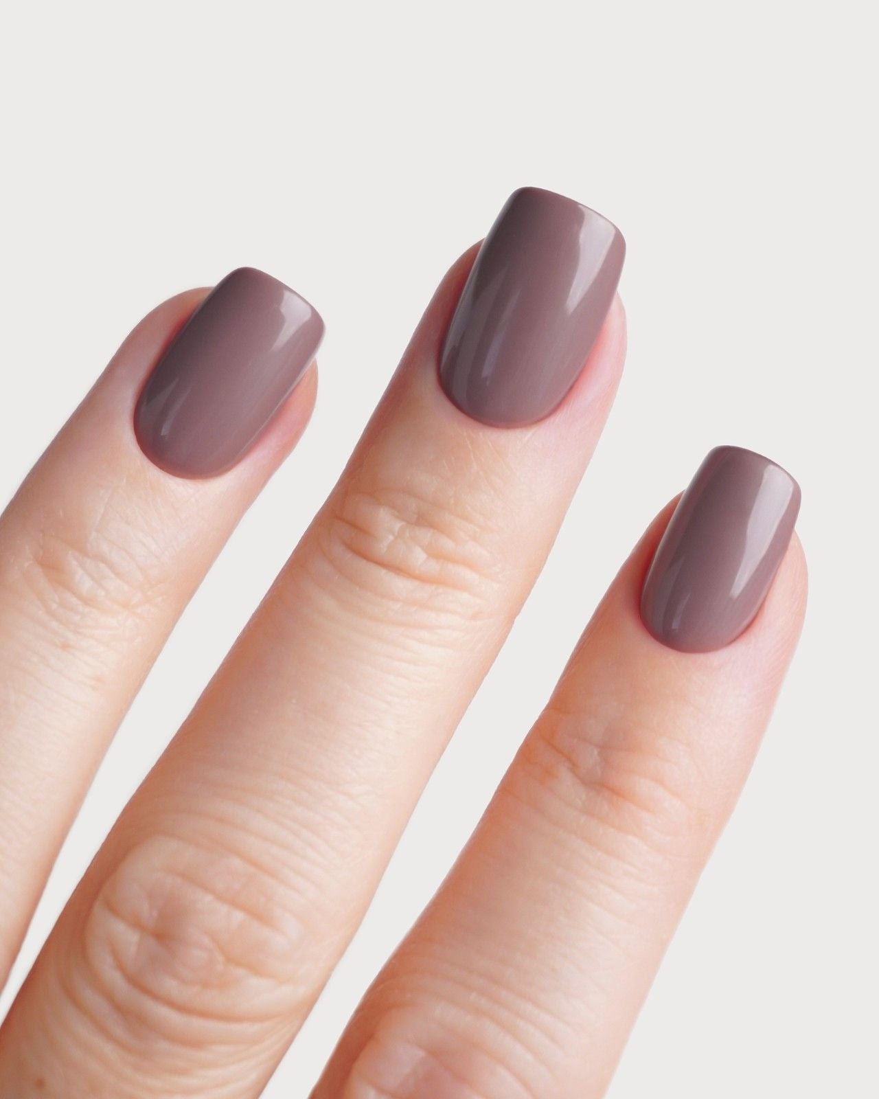 Silent Night Mauve Courte Carré Press On en Gel Souple