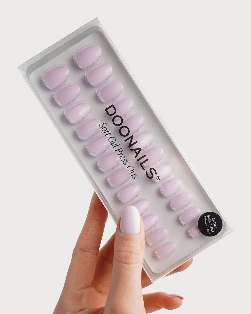 Soft Lilac Courte Arrondie Press Ons en Gel Souple