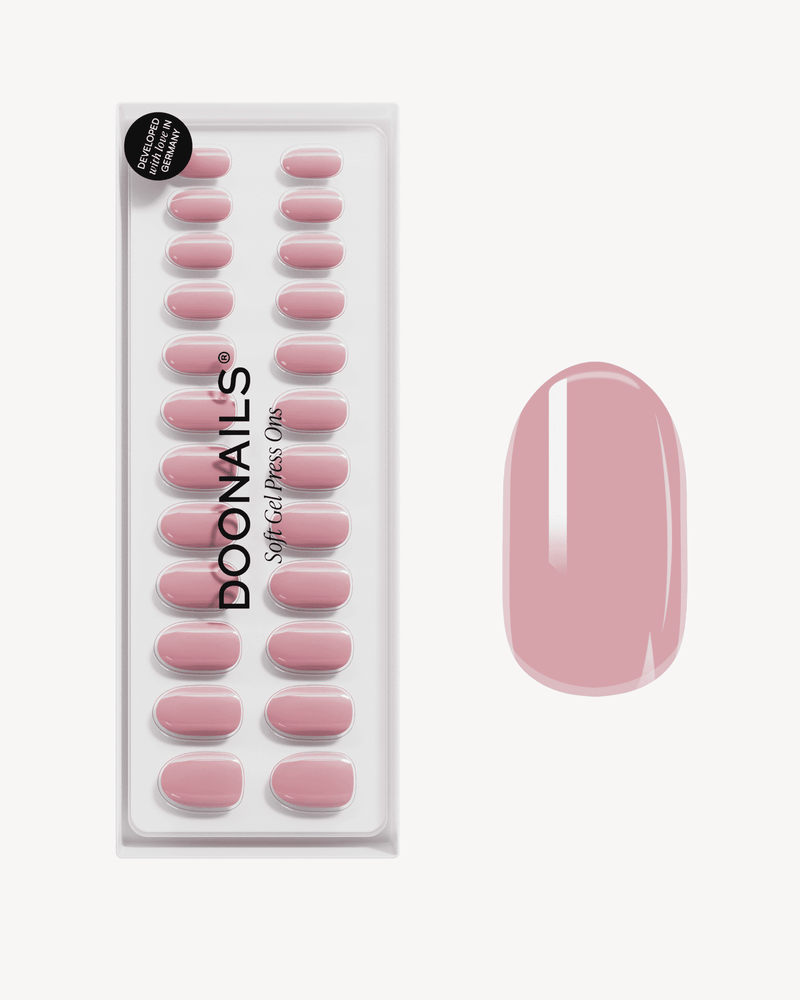 Valentine Crush Medium Round Soft Gel Press Ons - France