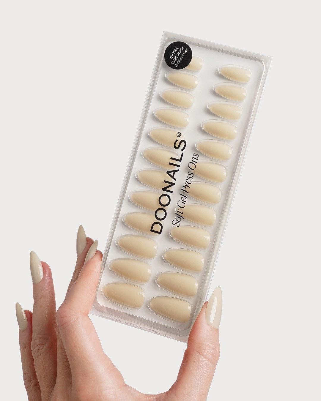 Vanilla Medium Almond Soft Gel Press Ons - France