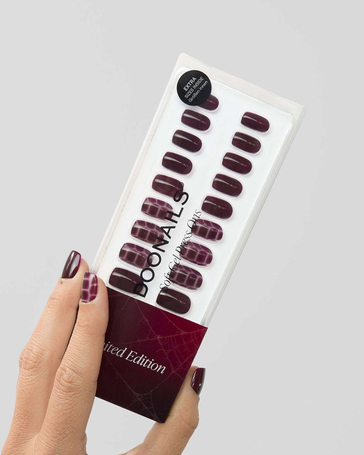 Édition Limitée Venomous Plum Courte Carré Press On en Gel Souple