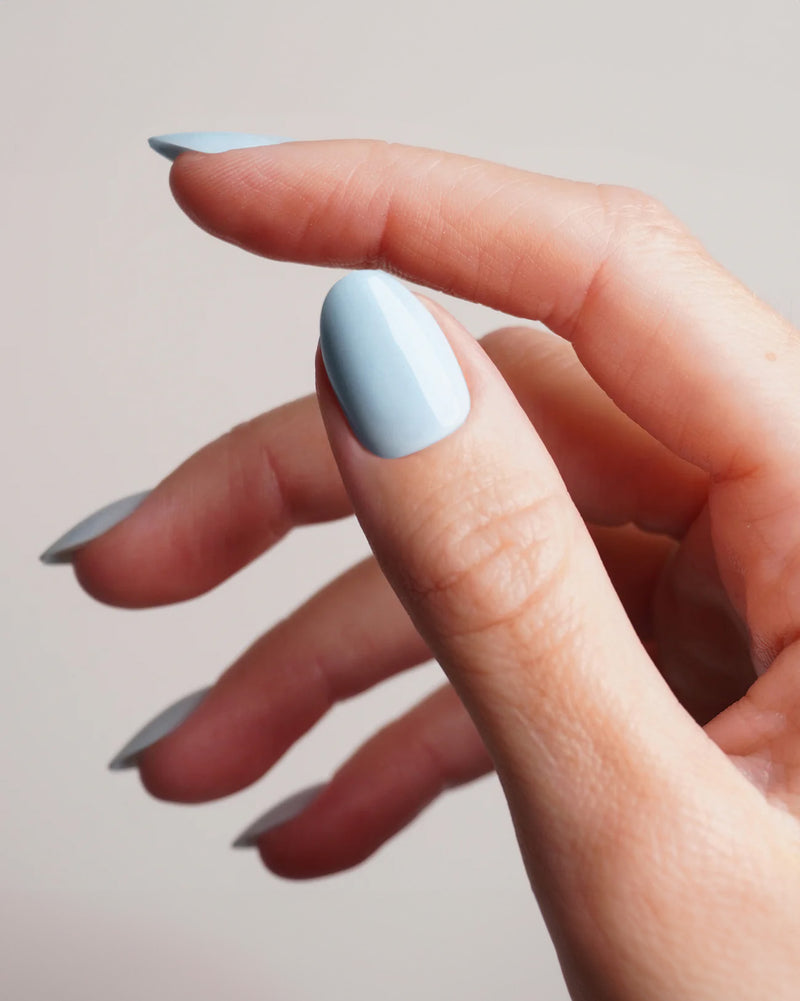 Press Ons en gel souple Baby Blue Courte Arrondie - Doonails France