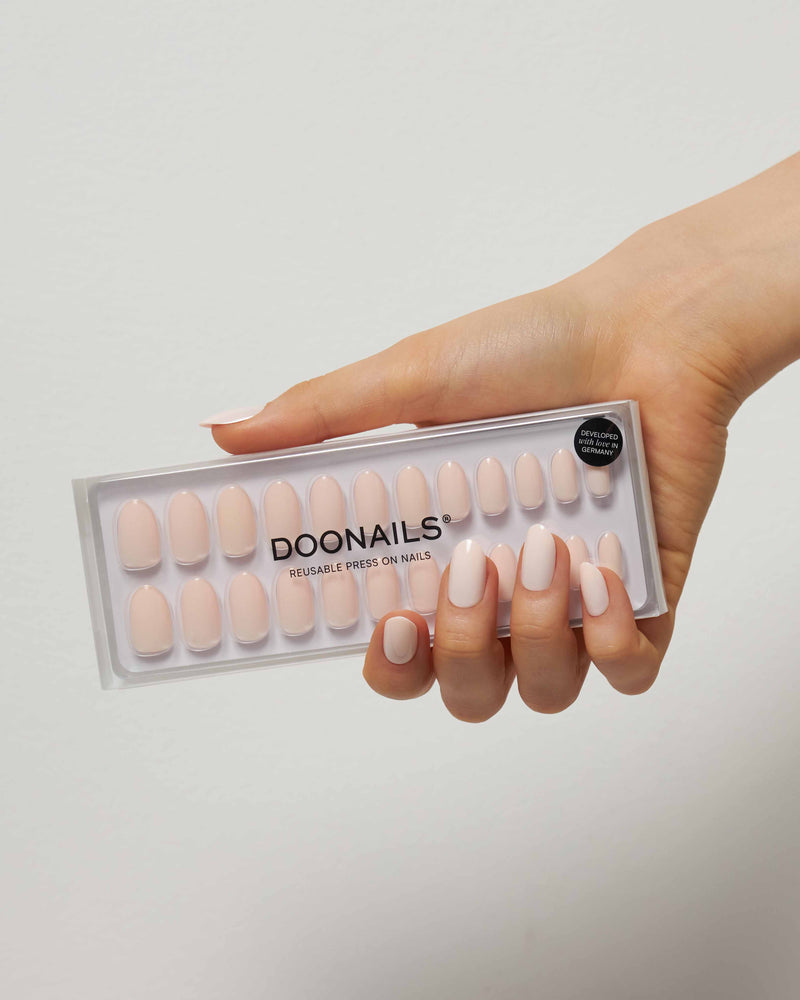 Press Ons en gel souple Cheesecake Moyenne Arrondie - Doonails France