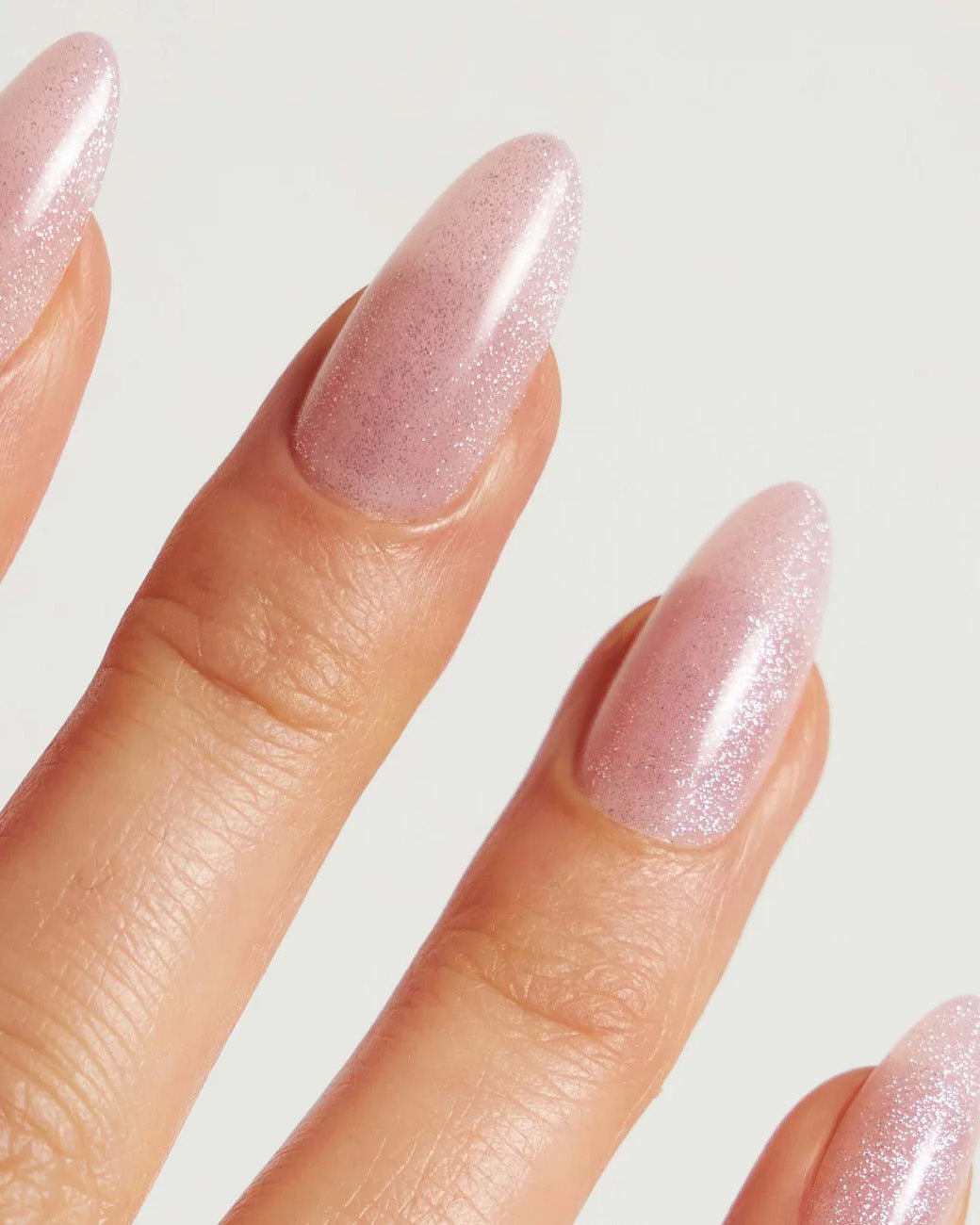 Rose Cat Eye Moyenne Amande Press Ons en Gel Souple