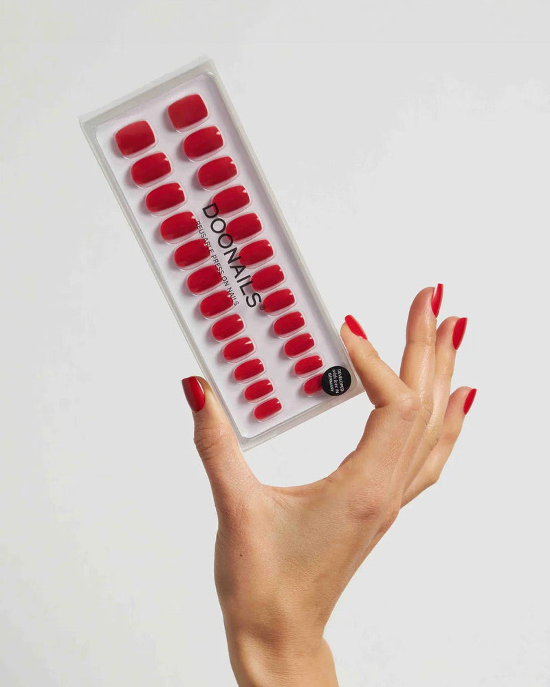 Press Ons en gel souple Rose Red Courte Carré - Doonails France