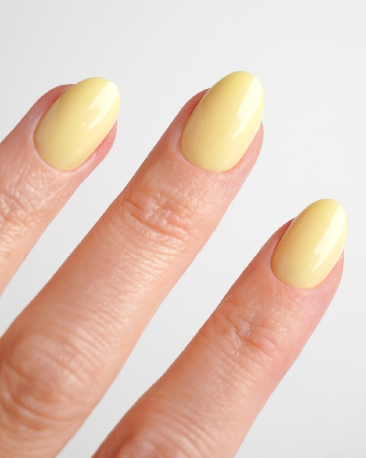 Lemon Sorbet Courte Arrondie Press On en Gel Souple