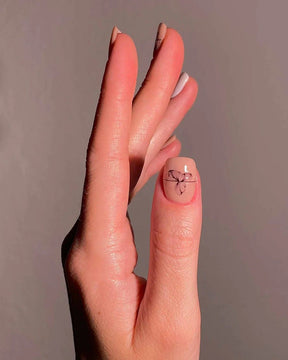 Tatouage d'ongle Magic