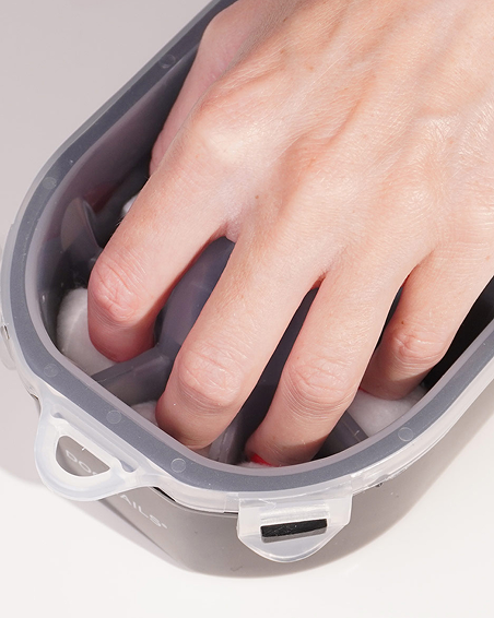 Étape 2 : Faire tremper les ongles