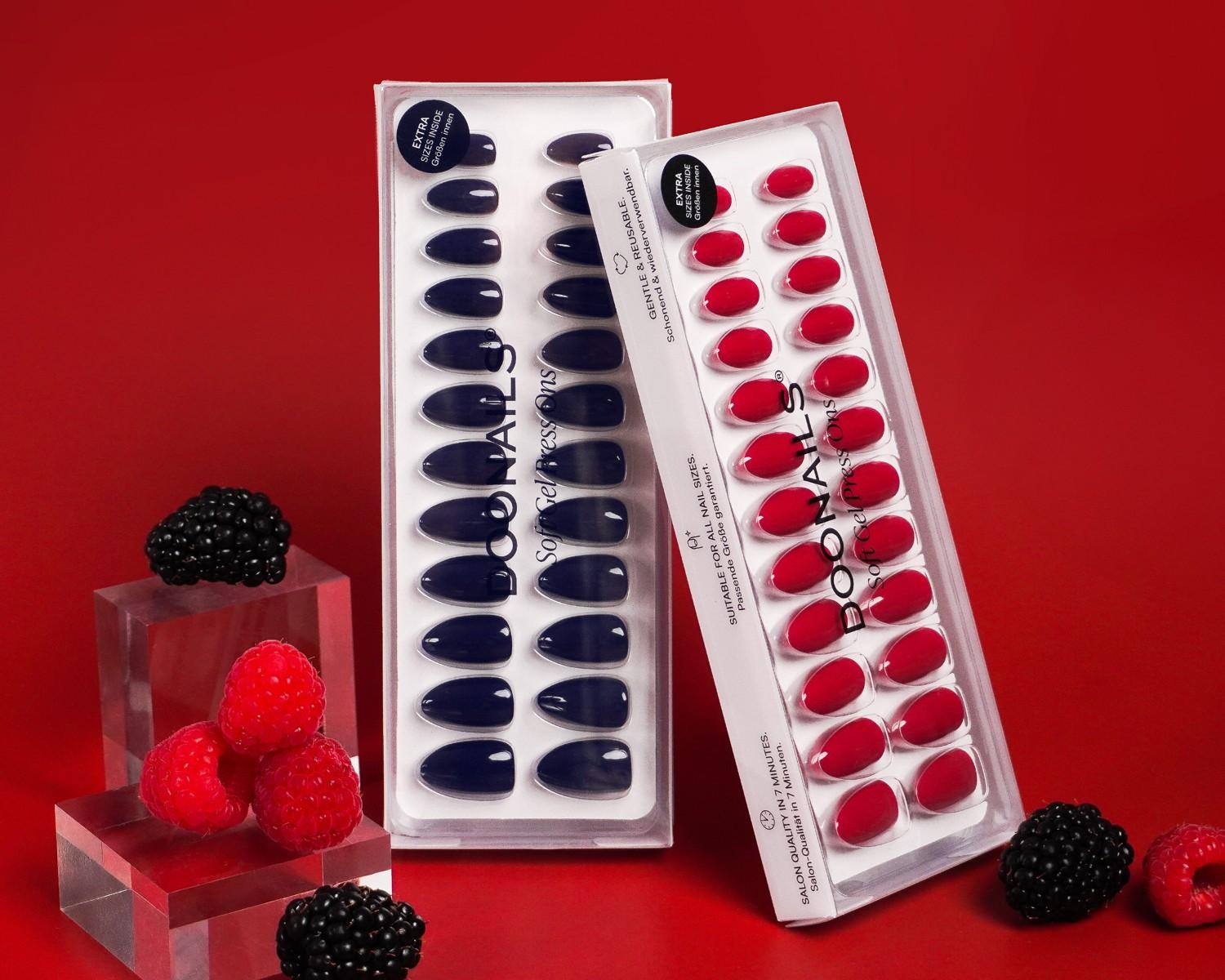 Ocean & Raspberry Short Almond Soft Gel Press Ons 