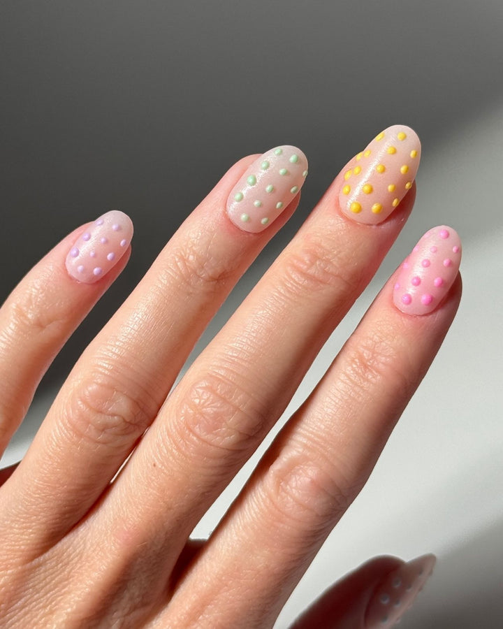 NACHLYNN Lot de 35 700 strass en résine colorés et transparents à dos NACHLYNN Lot de 35 700 strass en résine colorés et transparents à dos