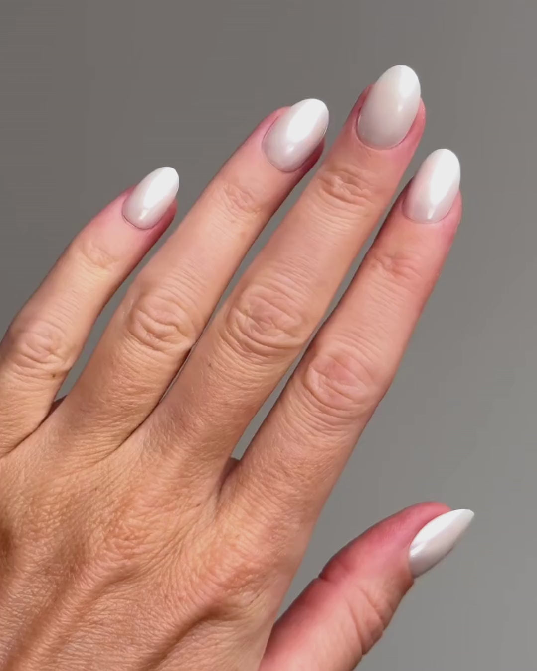 Édition Limitée Glazed Pearl Courte Arrondie Press On en Gel Souple