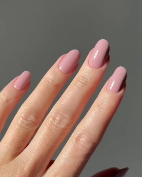 Valentine Crush Medium Round Soft Gel Press Ons - France