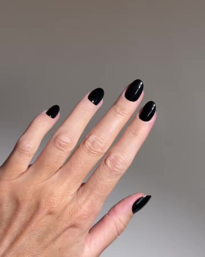 Dark Dream Courte Arrondie Press On en Gel Souple